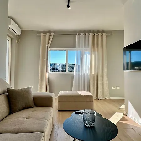 Sunny Apartment